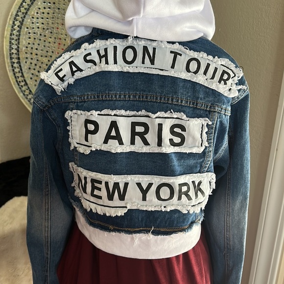 Stylish fashion icon CROP Jean Jacket - Picture 5 of 11